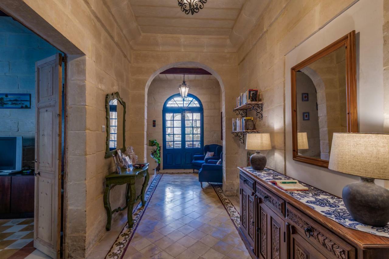 The Stonehouse Bed & Breakfast Saint Julian's Ngoại thất bức ảnh