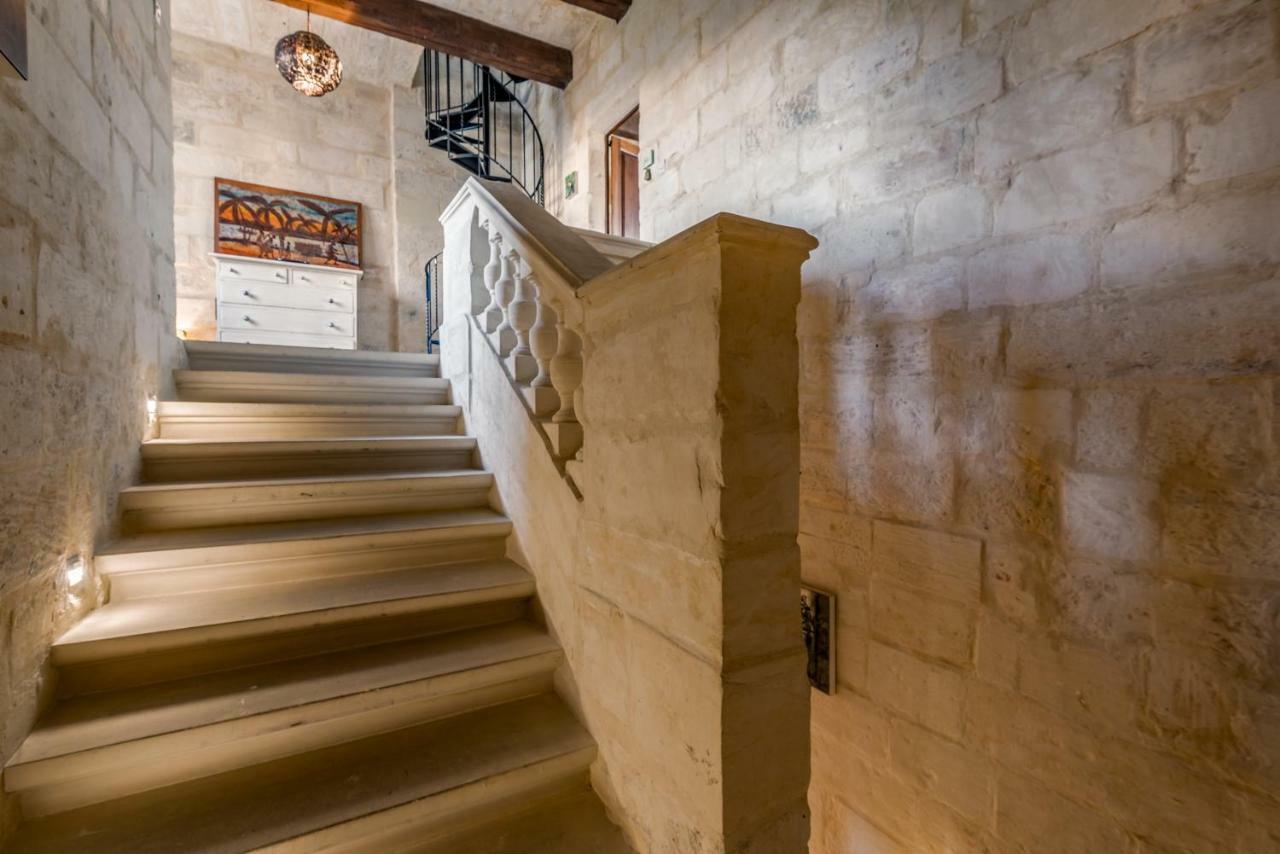 The Stonehouse Bed & Breakfast Saint Julian's Ngoại thất bức ảnh