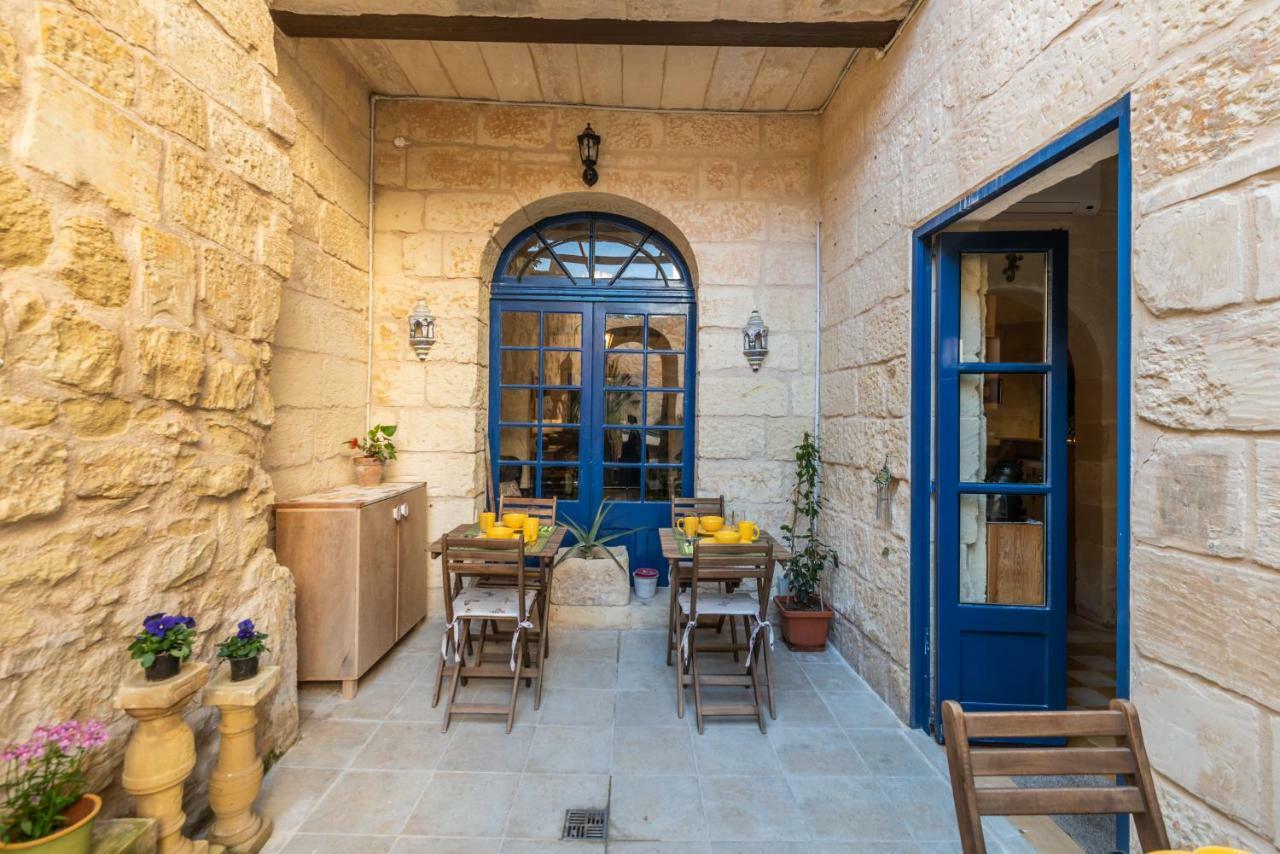 The Stonehouse Bed & Breakfast Saint Julian's Ngoại thất bức ảnh