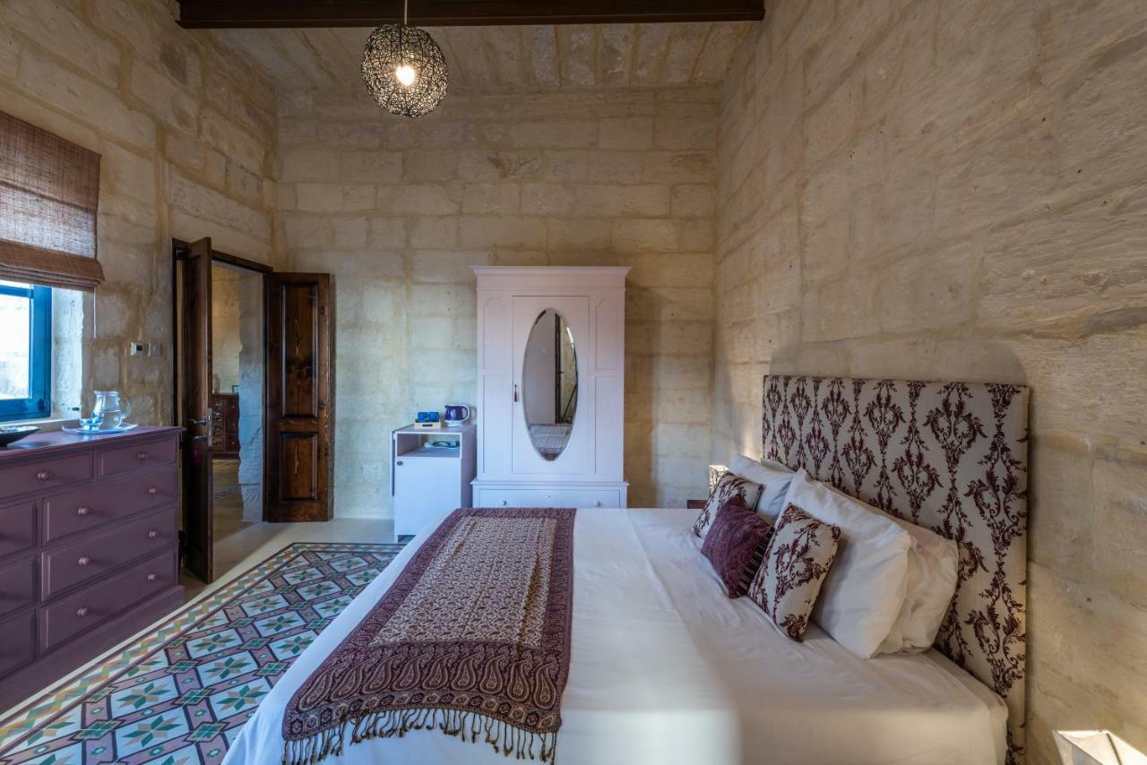 The Stonehouse Bed & Breakfast Saint Julian's Ngoại thất bức ảnh